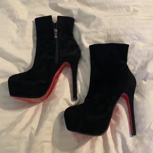 🖤Sexy Black Booties🖤